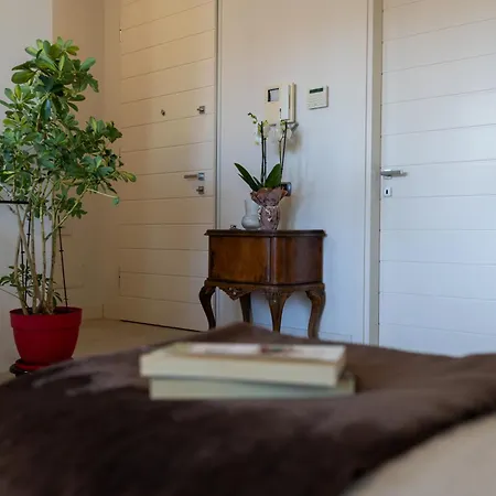 Santa Gilla Apartment